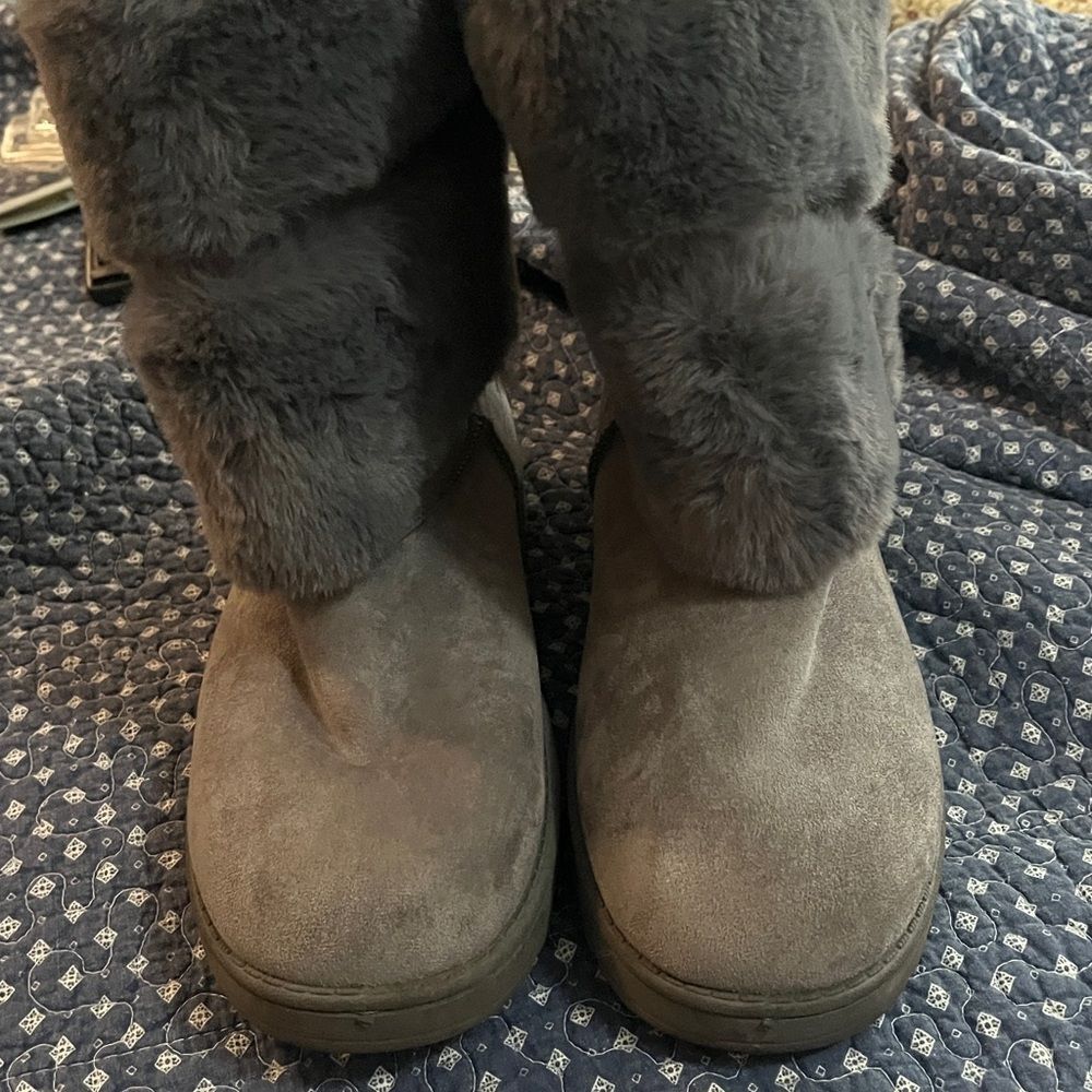 White Mountain boots View 3